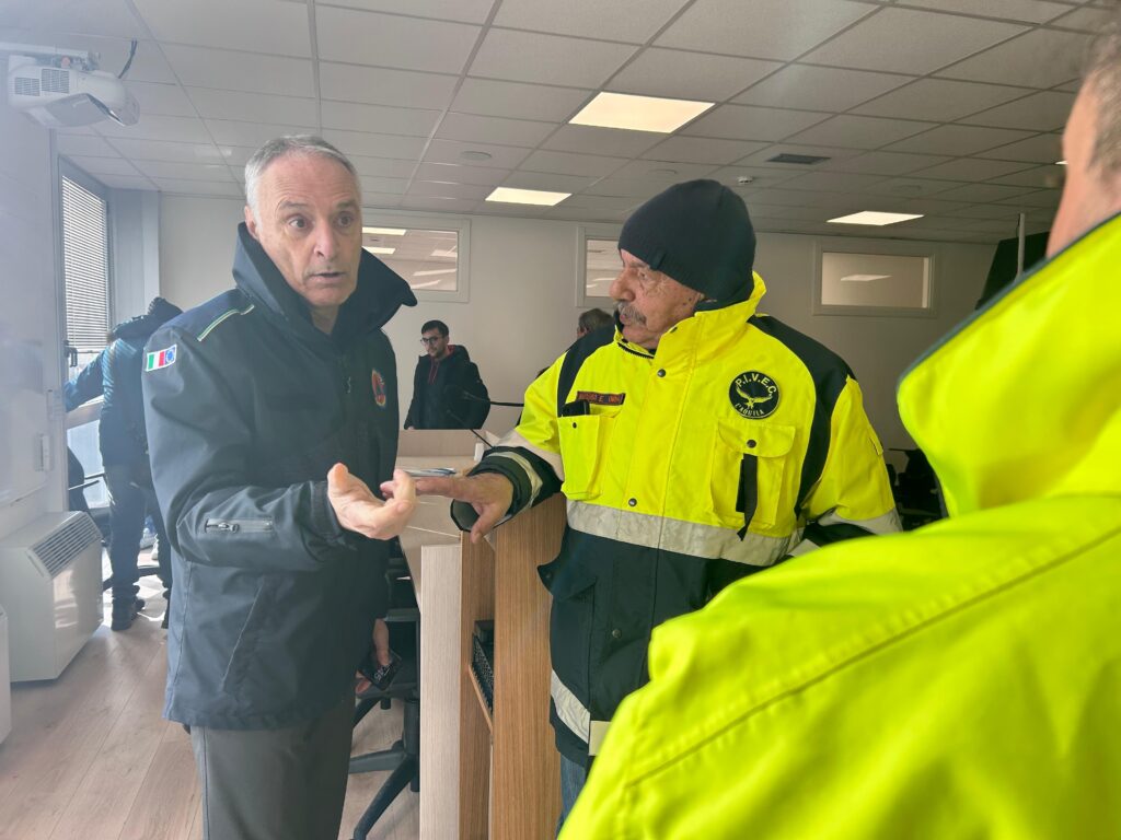 Consegnati sette mezzi antincendio boschivo alle associazioni di volontariato
